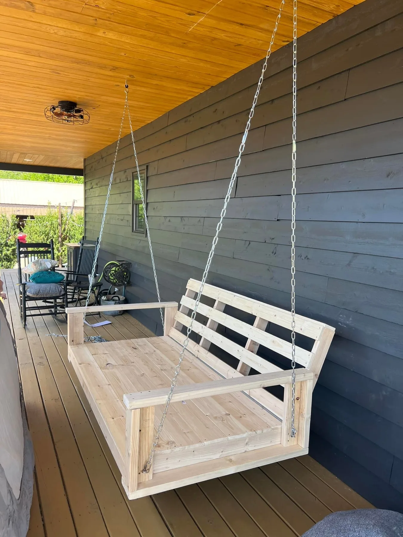 Covered outdoor patio with outdoor kitchen